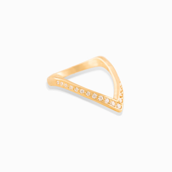 Point Diamond Ring